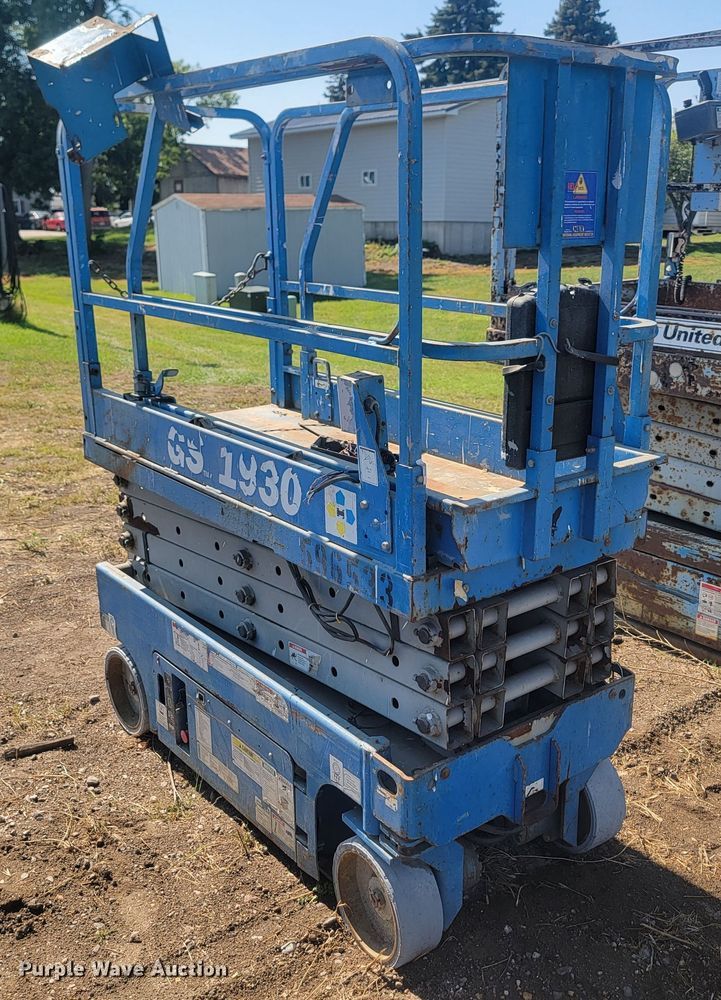 image for item KS9183 Genie GS-1930  scissor lift