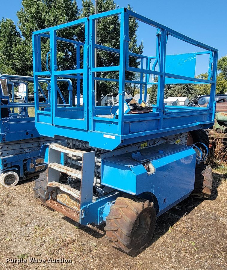 image for item KS9185 Genie GS-3268RT  scissor lift