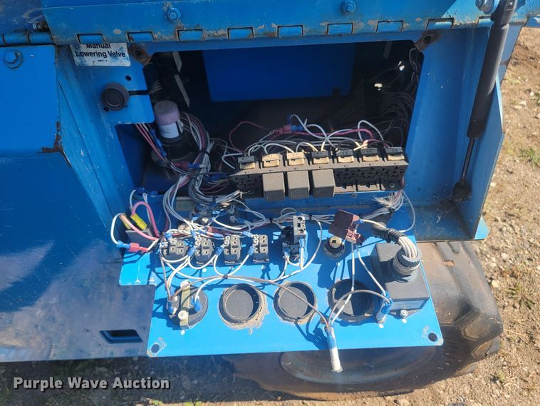 image for item KS9185 Genie GS-3268RT  scissor lift