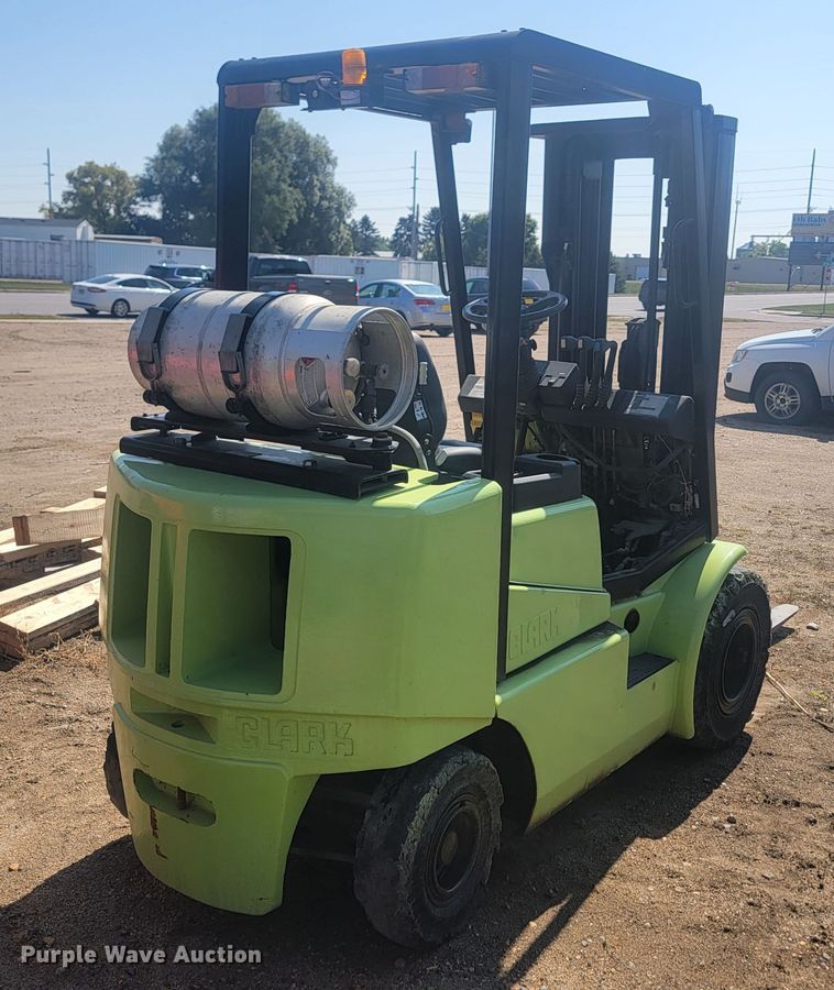 image for item KS9186 Clark CCP25  forklift