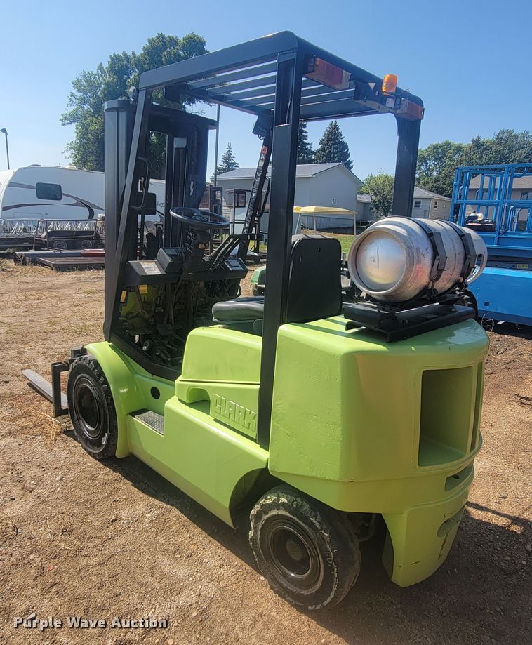 image for item KS9186 Clark CCP25  forklift