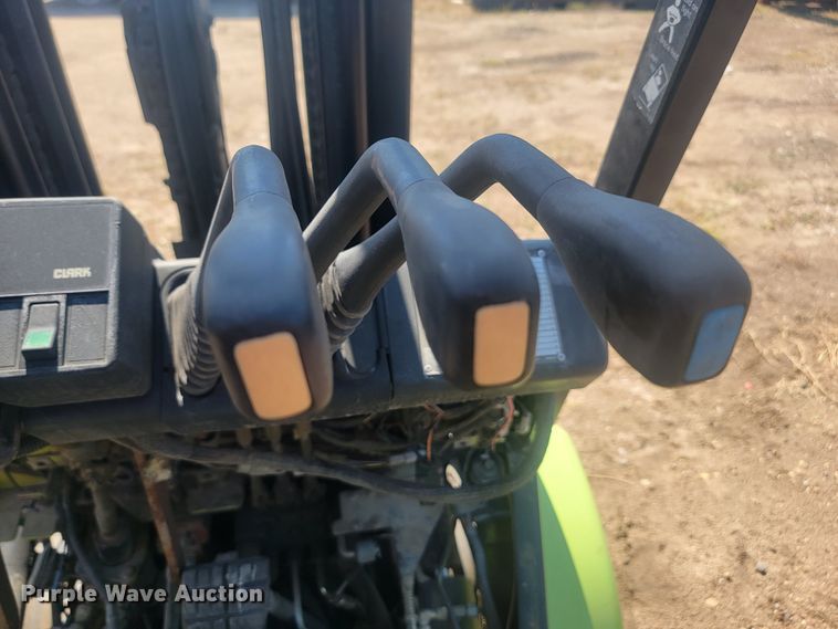 image for item KS9186 Clark CCP25  forklift