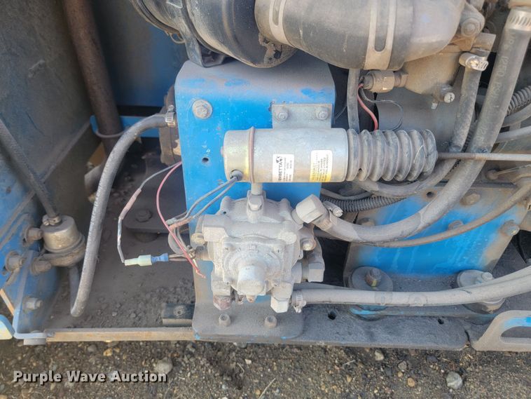 image for item KS9187 1999 Genie GS-3268RT  scissor lift