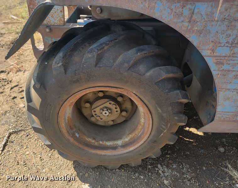 image for item KS9187 1999 Genie GS-3268RT  scissor lift