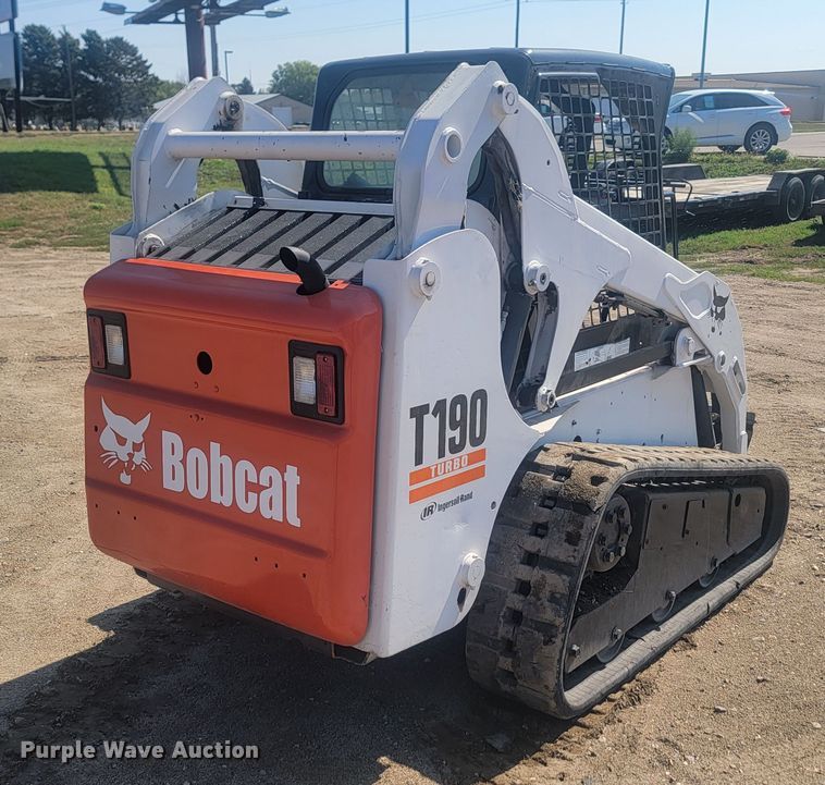 image for item KS9188 2001 Bobcat T190 Turbo  tracked skid steer loader