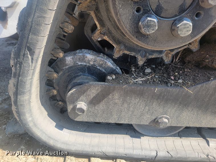 image for item KS9188 2001 Bobcat T190 Turbo  tracked skid steer loader