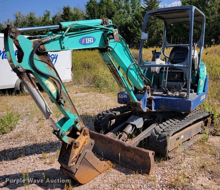 image for item KS9227 2007 IHI 28N2  mini excavator