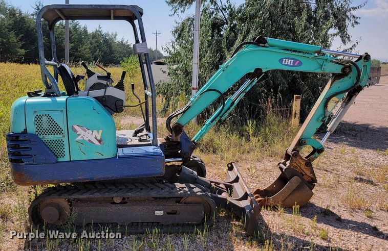 image for item KS9227 2007 IHI 28N2  mini excavator