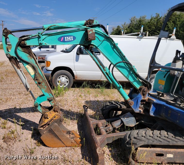 image for item KS9227 2007 IHI 28N2  mini excavator