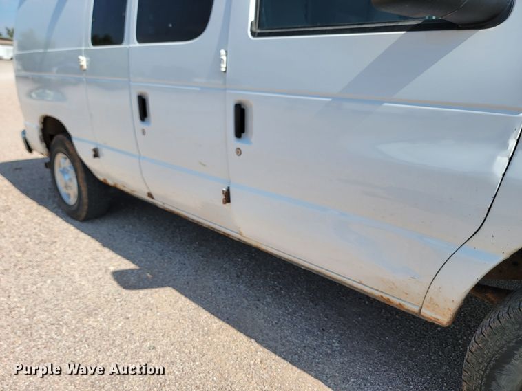 image for item KS9228 2006 Ford E250  van