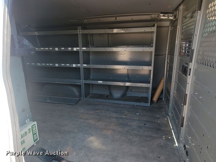 image for item KS9228 2006 Ford E250  van