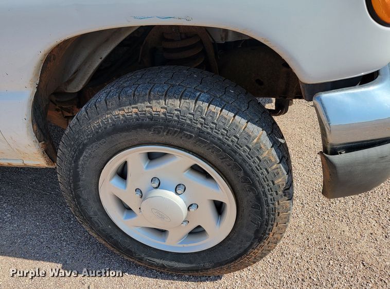 image for item KS9228 2006 Ford E250  van
