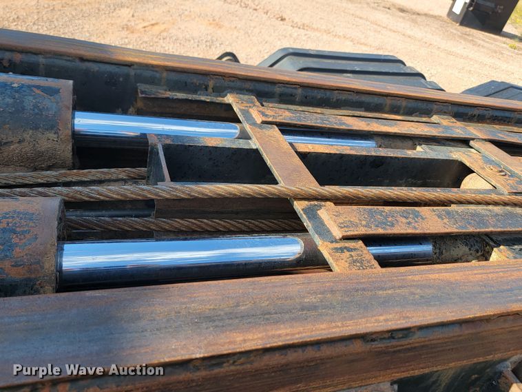 image for item KS9231 1999 Freighliner  roll-off container truck