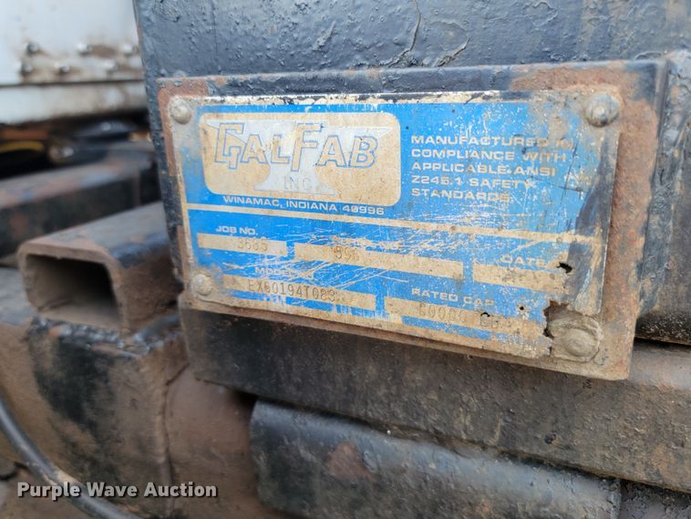 image for item KS9231 1999 Freighliner  roll-off container truck