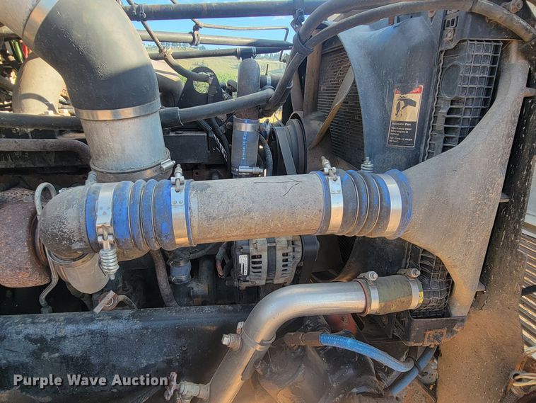 image for item KS9231 1999 Freighliner  roll-off container truck