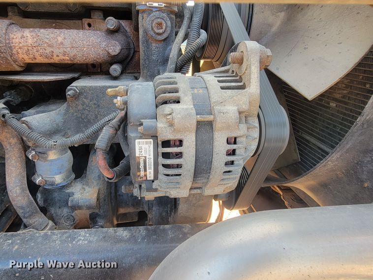 image for item KS9231 1999 Freighliner  roll-off container truck