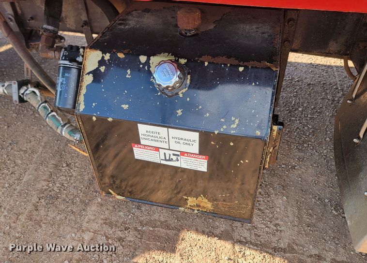 image for item KS9232 2013 Peterbilt PB337  refuse truck