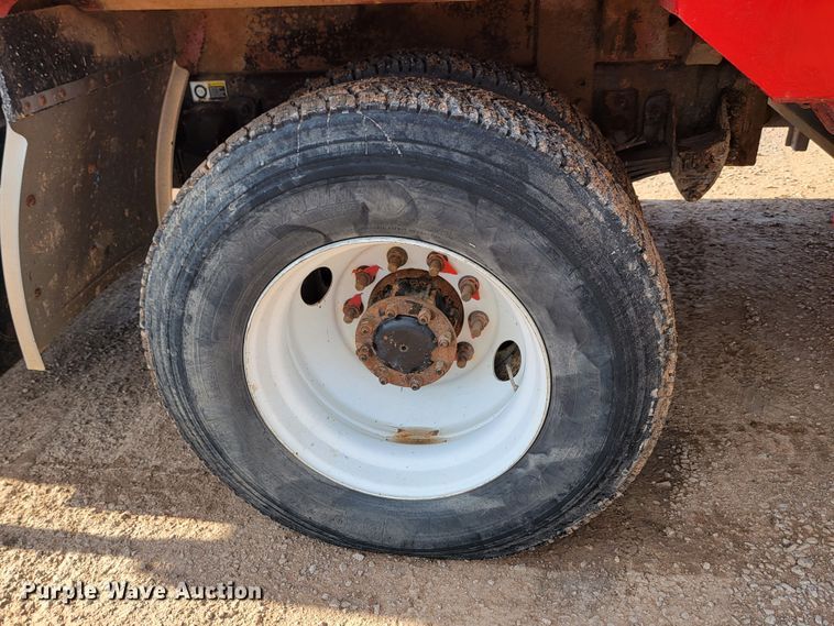 image for item KS9232 2013 Peterbilt PB337  refuse truck