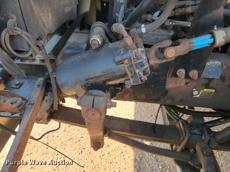 image for item KS9233 2004 Peterbilt 330  refuse truck