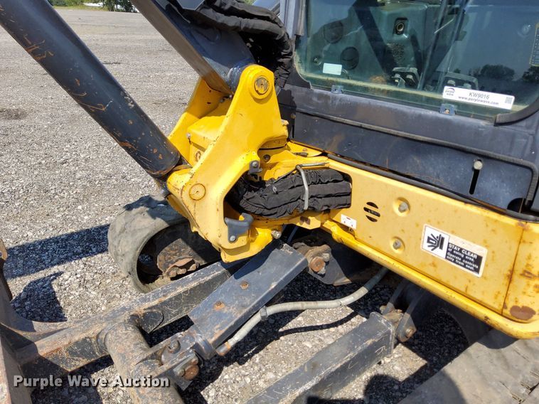 image for item KW9016 2013 John Deere 35D  mini excavator
