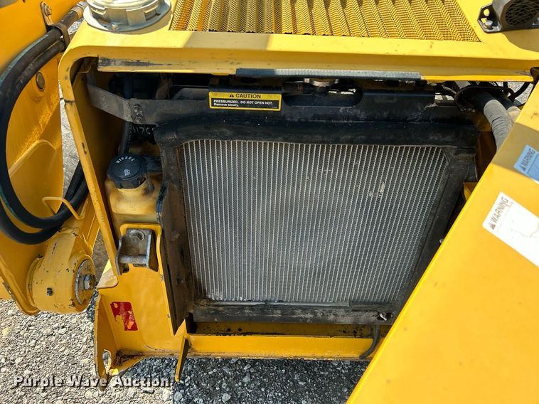 image for item KW9018 2008 John Deere 317  skid steer loader