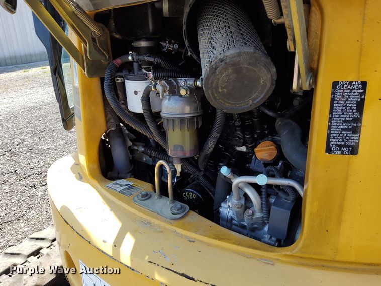 image for item KW9019 2014 John Deere 35D  mini excavator