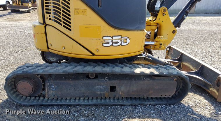image for item KW9019 2014 John Deere 35D  mini excavator