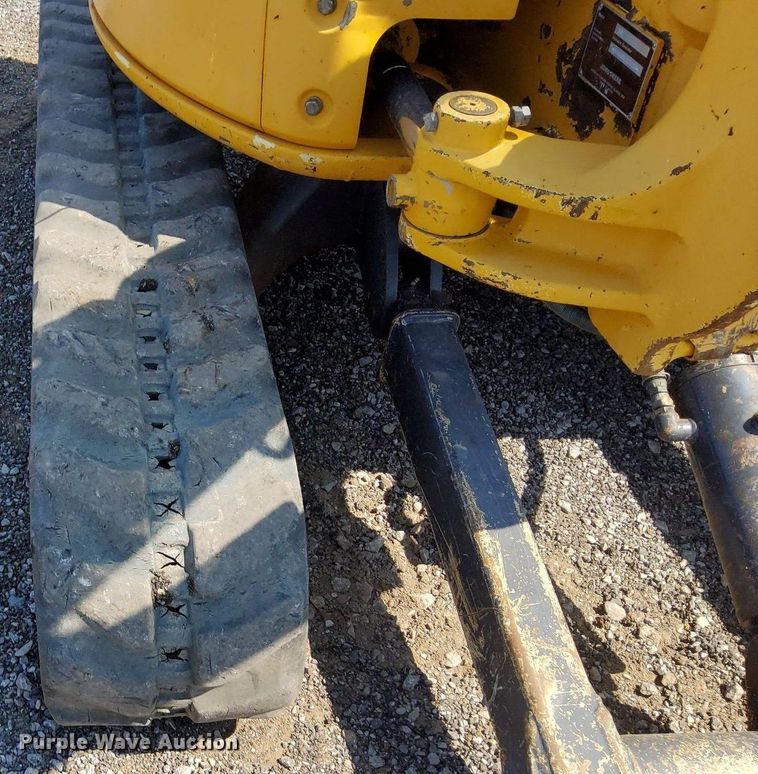 image for item KW9019 2014 John Deere 35D  mini excavator