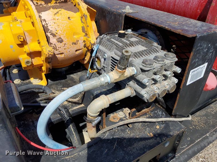 image for item KW9020 2016 Vac-Tron CV573GT  vacuum excavator