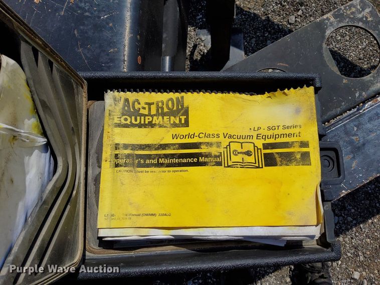 image for item KW9020 2016 Vac-Tron CV573GT  vacuum excavator