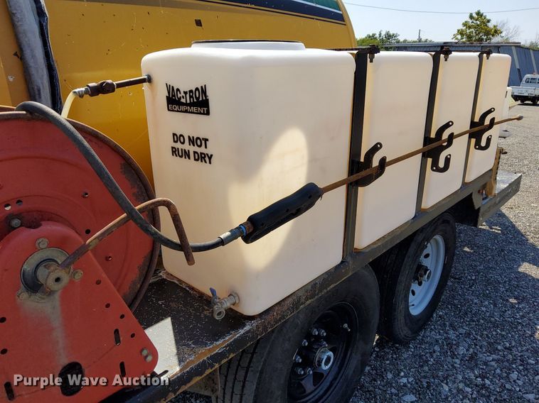 image for item KW9020 2016 Vac-Tron CV573GT  vacuum excavator