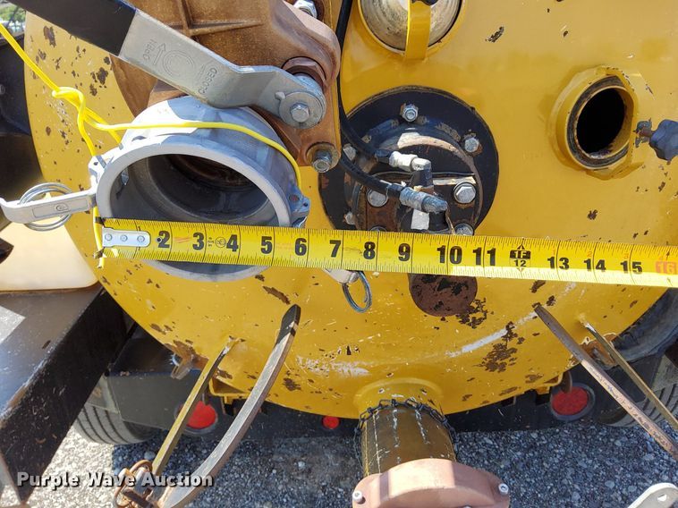 image for item KW9020 2016 Vac-Tron CV573GT  vacuum excavator