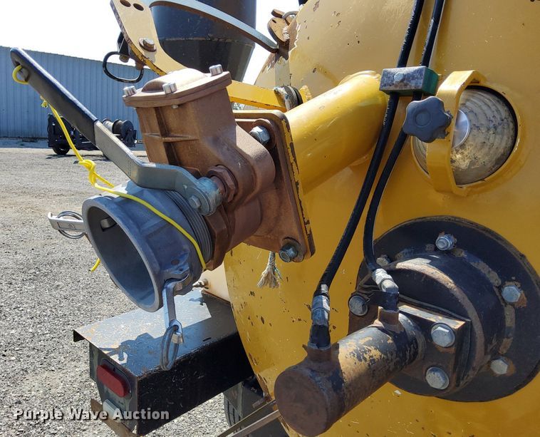 image for item KW9020 2016 Vac-Tron CV573GT  vacuum excavator