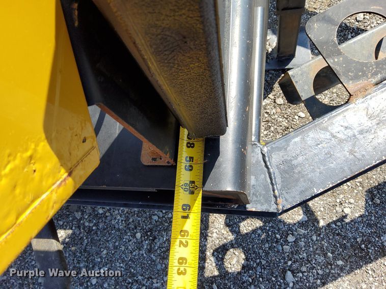 image for item KW9020 2016 Vac-Tron CV573GT  vacuum excavator