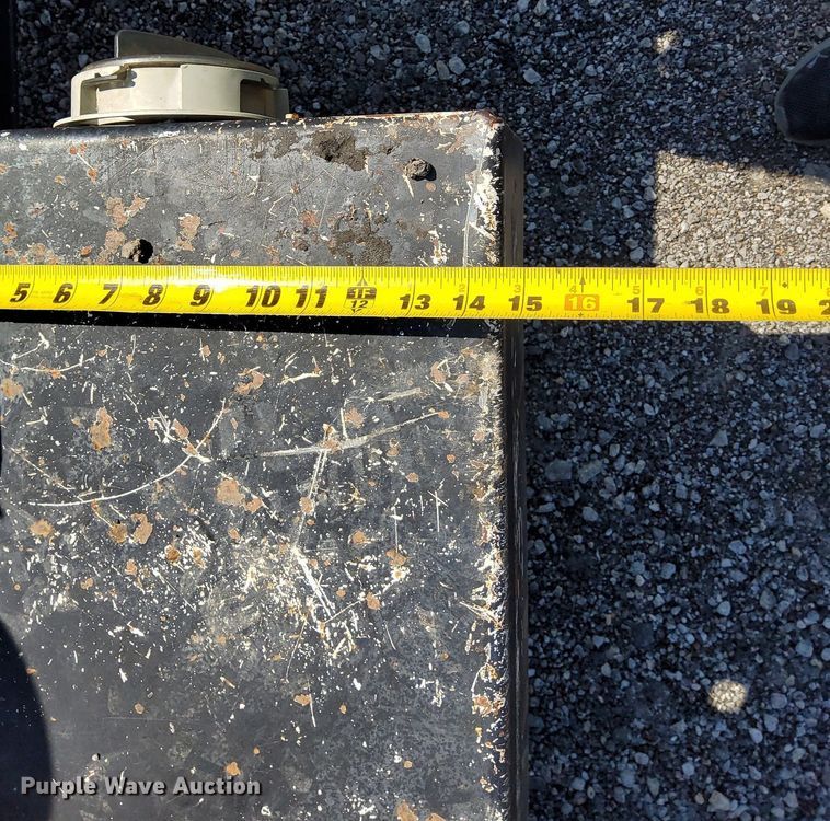 image for item KW9020 2016 Vac-Tron CV573GT  vacuum excavator