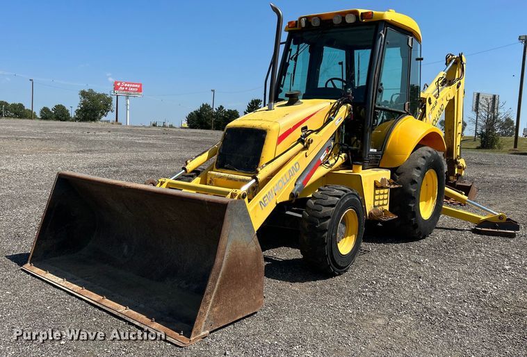 image for item KW9026 2002 New Holland LB75B  backhoe