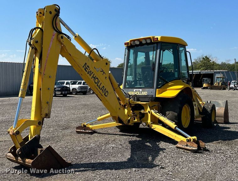 image for item KW9026 2002 New Holland LB75B  backhoe