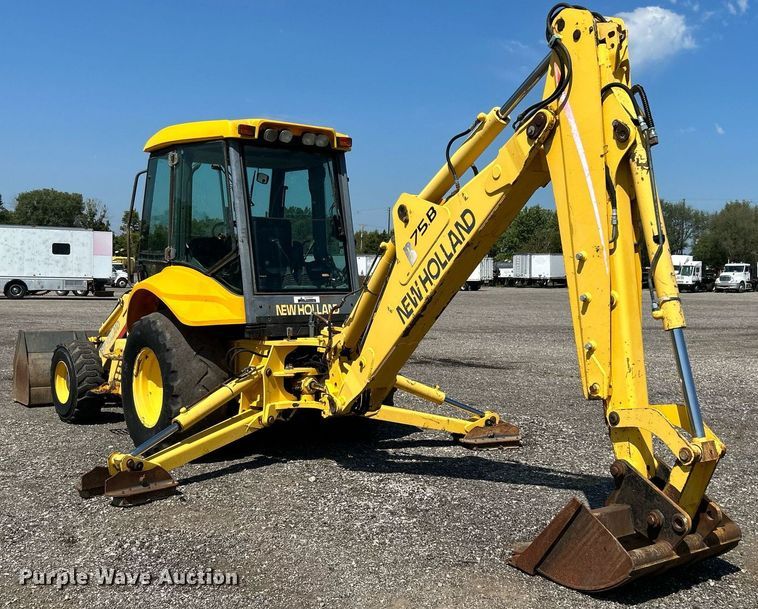 image for item KW9026 2002 New Holland LB75B  backhoe