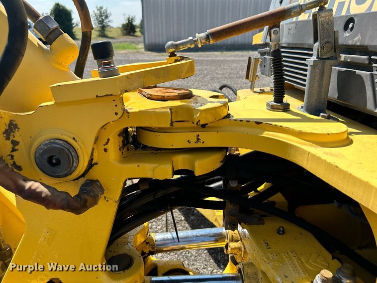 image for item KW9026 2002 New Holland LB75B  backhoe