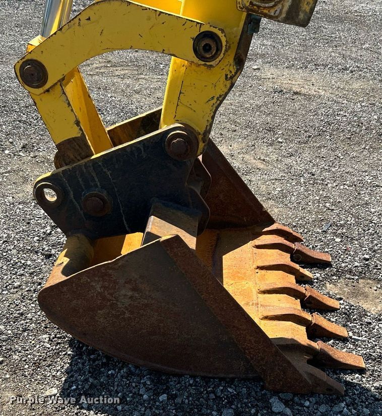 image for item KW9026 2002 New Holland LB75B  backhoe