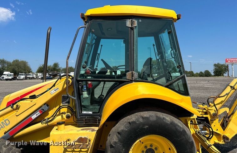 image for item KW9026 2002 New Holland LB75B  backhoe
