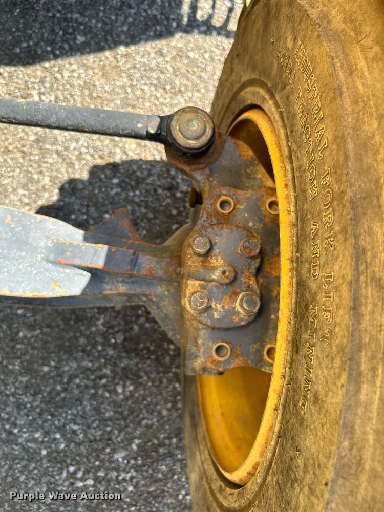 image for item KW9026 2002 New Holland LB75B  backhoe