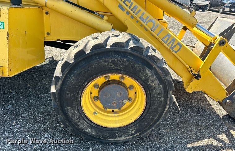 image for item KW9026 2002 New Holland LB75B  backhoe