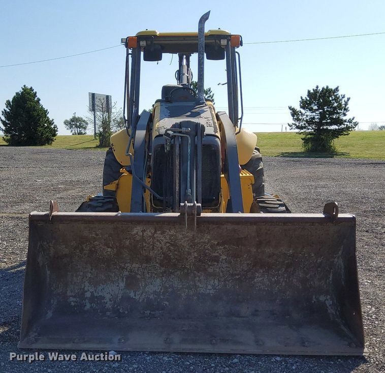 image for item KW9028 2004 Volvo BL60  backhoe