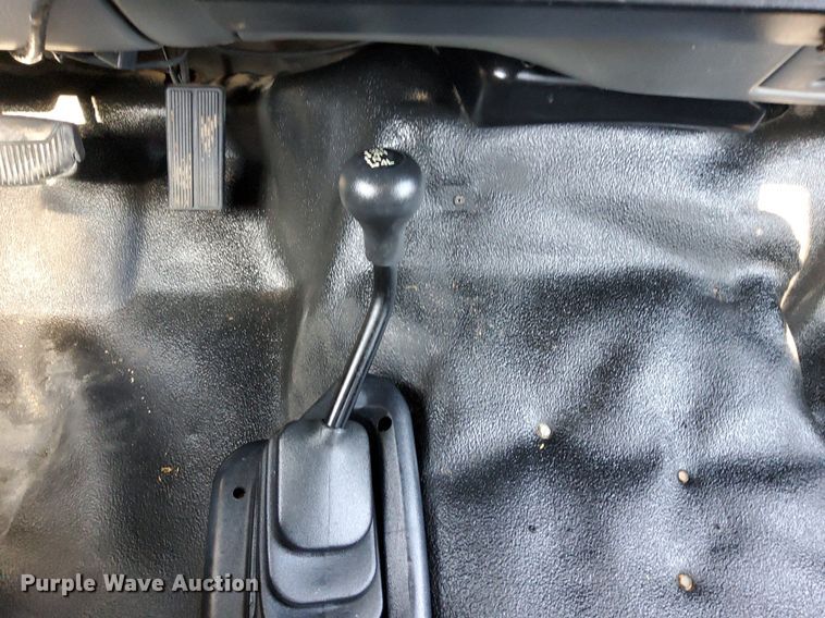 image for item KW9029 2004 Ford F550 Super Duty XL bucket truck