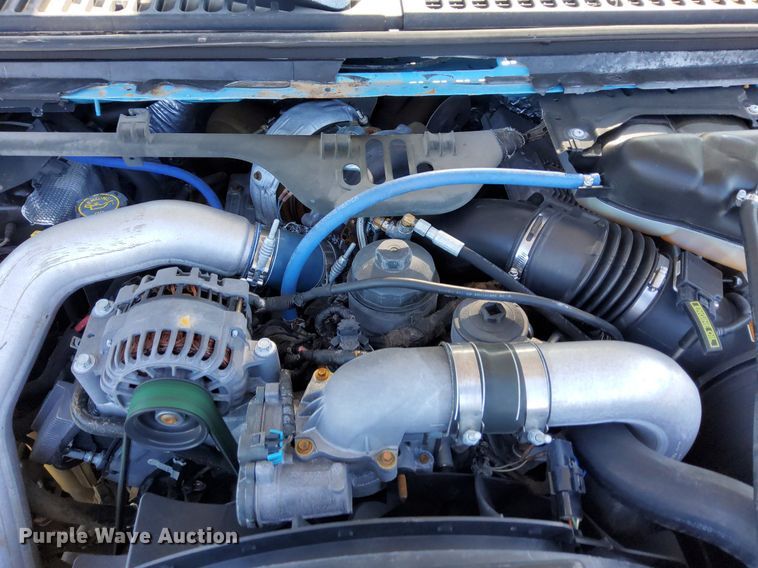 image for item KW9029 2004 Ford F550 Super Duty XL bucket truck