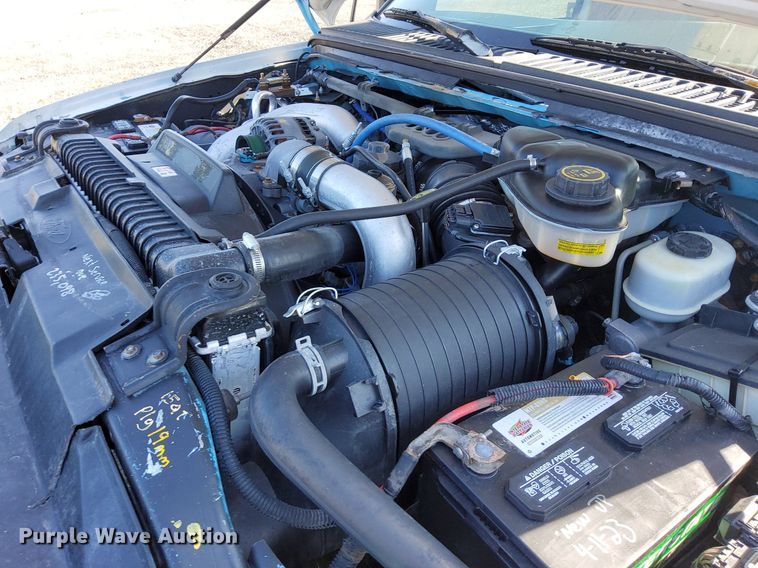 image for item KW9029 2004 Ford F550 Super Duty XL bucket truck