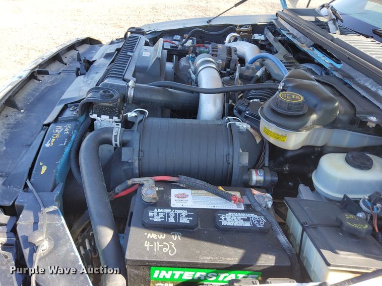 image for item KW9029 2004 Ford F550 Super Duty XL bucket truck