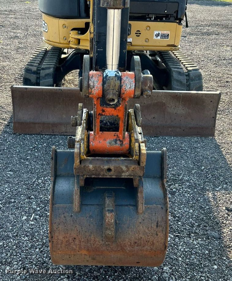 image for item KW9033 2013 John Deere 35D  mini excavator