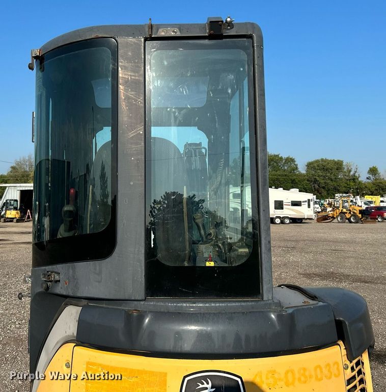 image for item KW9033 2013 John Deere 35D  mini excavator